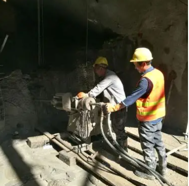 江都水下抗分散灌浆料特点 水下不分散注浆料介绍